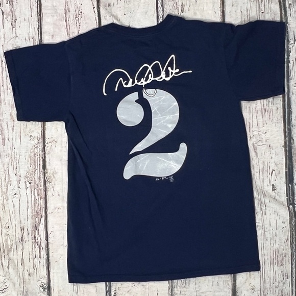 Derek Jeter New York Yankees MLB Baseball Tshirt Majestic - Picture 2 of 6